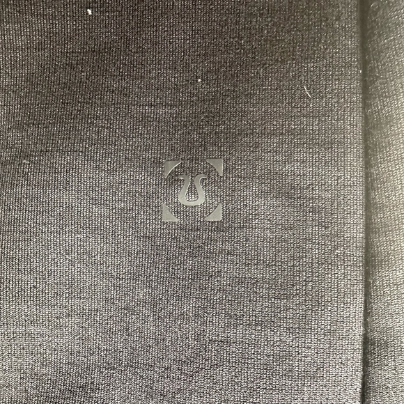 Lululemon men’s sweatpants - Picture 9 of 9